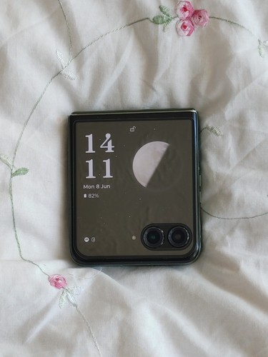 Motorola razr ultra 5g - 50,