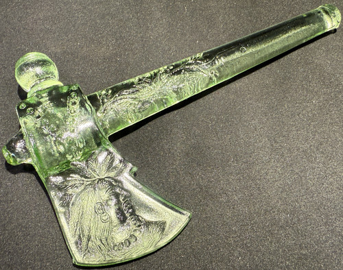 Green vaseline glass native - green,
