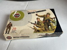 Airfix 51454-1 1/32 Scale Military Series British Commandos - Target Box