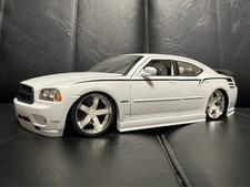 Dodge Charger 1/18