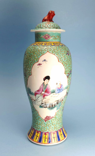 Chinese porcelain lidded - , vase