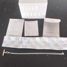 Tilly Sveaas Gold T-bar On