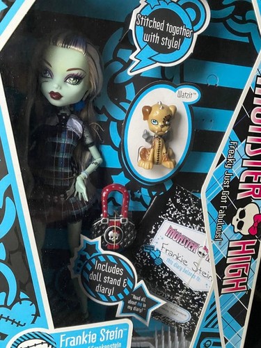 Monster high doll - doll,