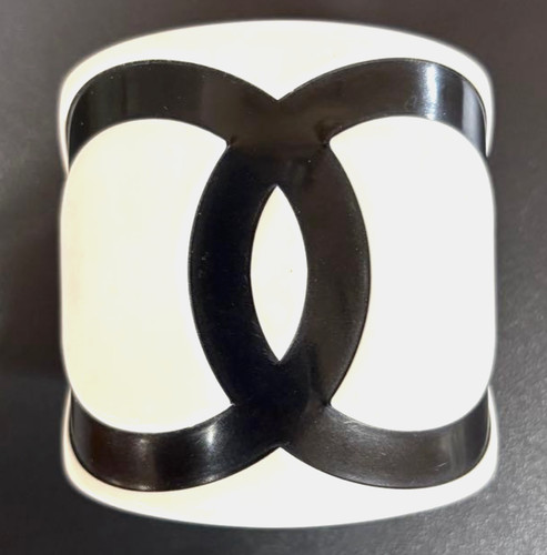 Authentic chanel summer bangle - chanel,