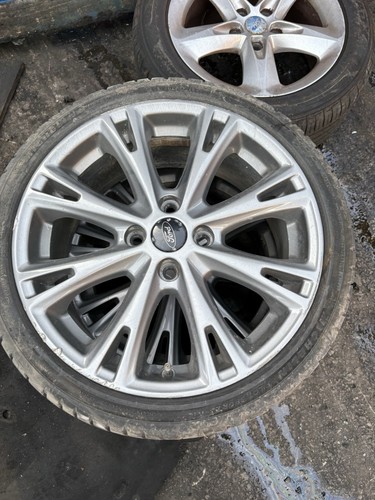 Ford fiesta line - ford,
