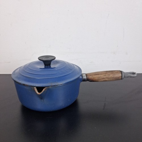 Creuset cast iron saucepan - iron,