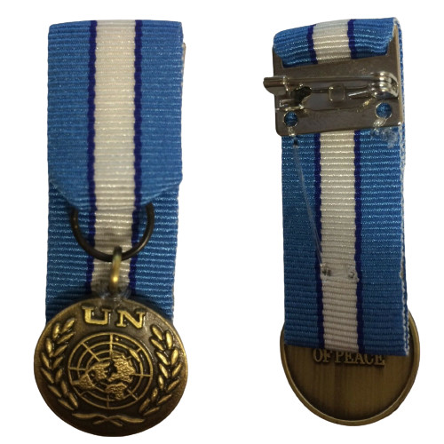 Cyprus miniature medal copy - un,