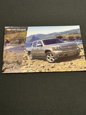 2008 Chevrolet Avalanche Dealer Brochure, Like New