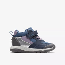 BNIB Clarks Girls STEGGY STOMP