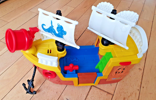 Fisher price little people - fisher,