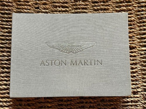 Aston martin dbs owners manual - martin,