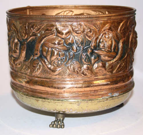 Copper planter with - , brass