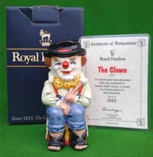 ROYAL DOULTON THE CLOWN TOBY