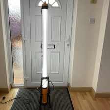 Defender Power & Light 36w Up Light Eco 230 v Part No E 712610 Weight 4 Kg 