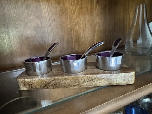 Metal dip dishes wooden - metal,