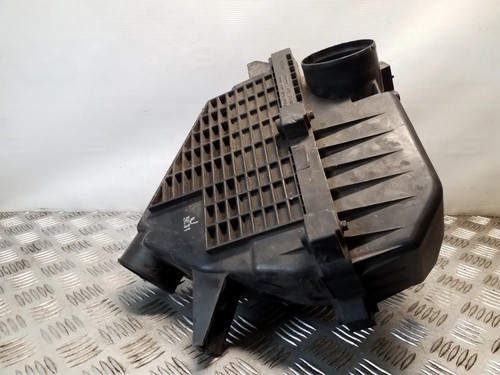 Honda air filter box - be,