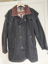 MARLBORO CLASSICS Mens caped