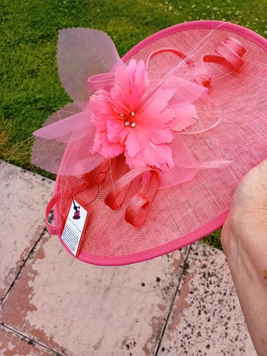 Coral pink hatinator - pink,