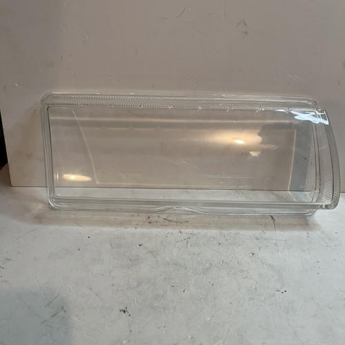 Right headlight lens cover - lens,