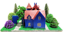 OO/HO gauge  blue house diorama for Hornby train layout