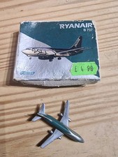 Schabak 1:600 Boeing 737-200 Ryanair Jaguar Livery, 905/198