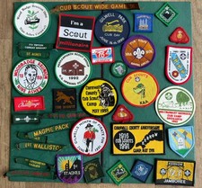 26 Vintage UK CUB SCOUT SCOUTS CUBS Patches Badges Cloth Patch Badge GREAT LOT