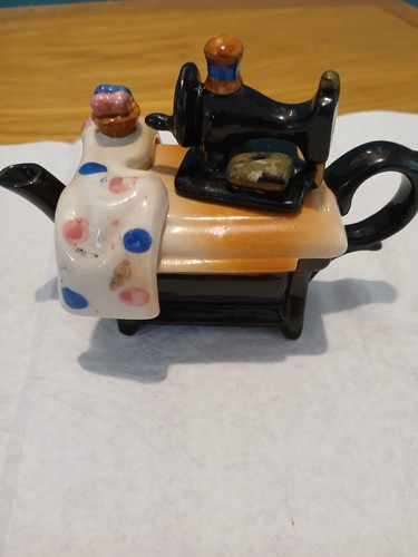 Small vintage novelty - vintage,