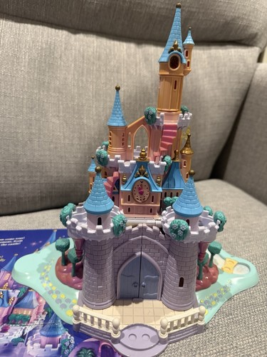 Walt disney cinderella castle - walt,