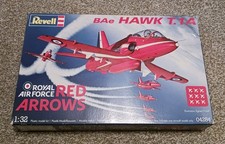 Revell 04284 RAF Red Arrows