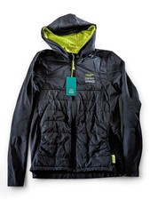 Brand New - Aston Martin