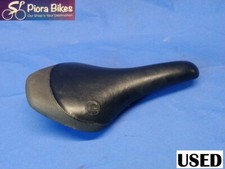 GT Racing/Hybrid Bicycle Seat Saddle Black