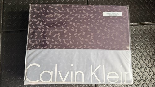 Calvin klein queen sheet - klein,