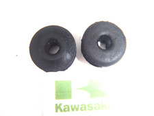 KAWASAKI ER6F ER-6F FRAME COVER MOUNTING RUBBERS LEFT OR RIGHT GROMMETS 2014