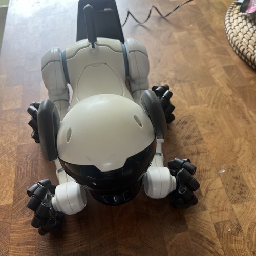 Wowwee chip robotic toy - chip,