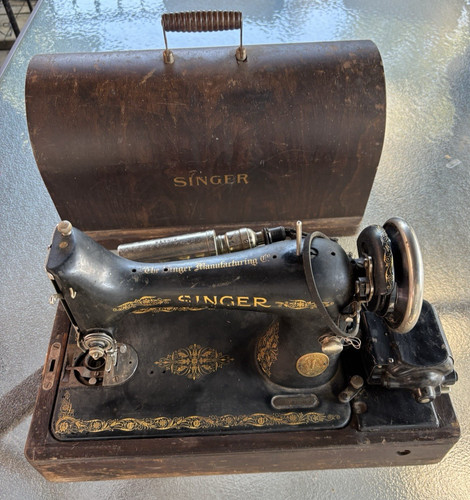 Antique singer sewing machine - antique,