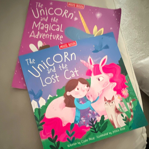 Miles kelly the unicorn and - miles,