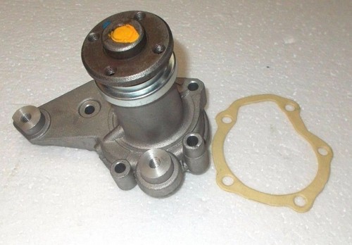 Suzuki water pump with gasket - water,