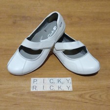 Clarks Flexlight Cream Mary