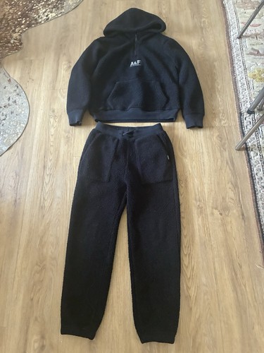 Snuggly abercrombie fitch - abercrombie,