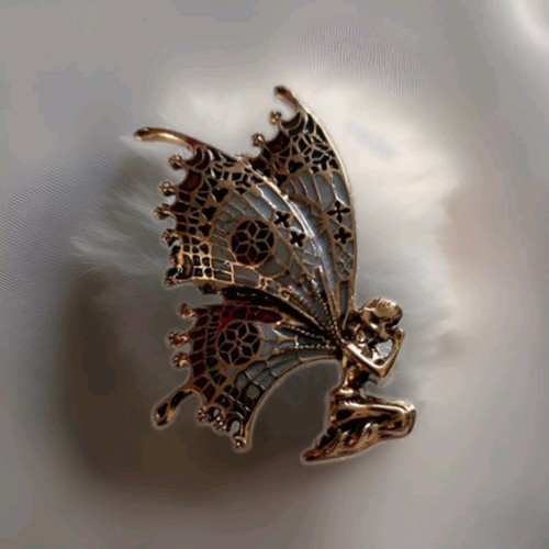 Fairy brooch gold tone - ,