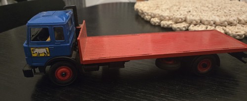 Britains farm toys - britains, iveco