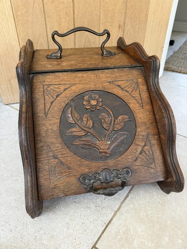 Antique quarter sawn - sawn, oak