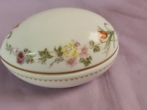 Wedgewood bone china egg - wedgewood,