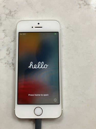 Iphone - se, (1st