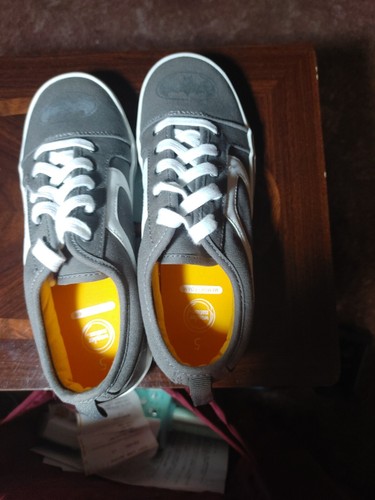 Boys skate shoes size wonder - 5,