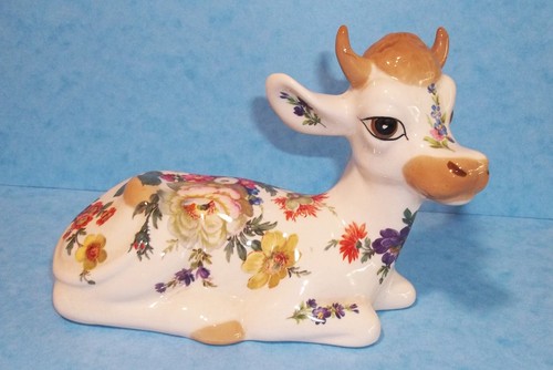 Szeiler cow ornament