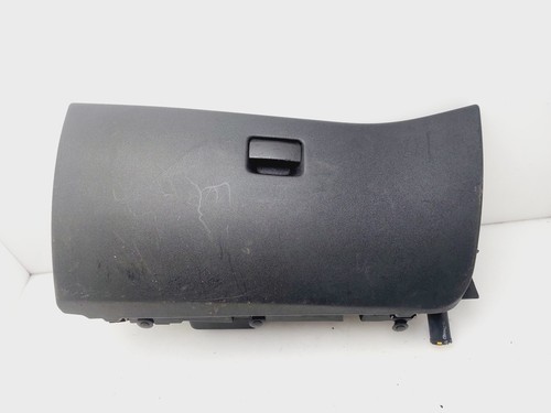 9654110577 glove compartment
