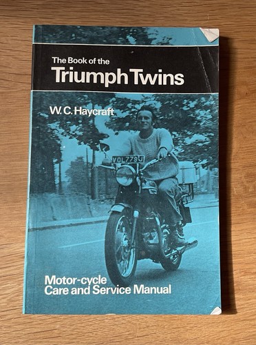 Triumph vintage the book of - vintage,