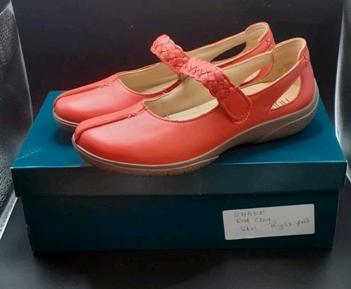 Bnib hotter shake - hotter, red
