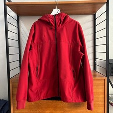 CP Company Soft Shell Hooded Goggle Jacket | Red | XXXL